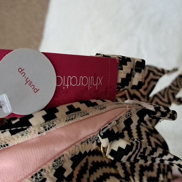 Xhilaration Target Brand Swimsuit Padded Push-Up Bikini Top - Picture 5 of 6